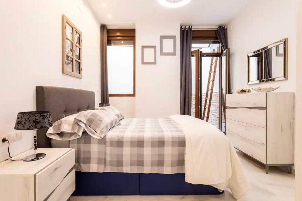 Apartamento Exclusivo En Валенсия Экстерьер фото